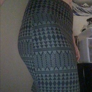 Black/Green Tribal Print Pencil Skirt